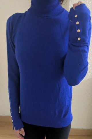 Jersey cuello alto azul zafiro