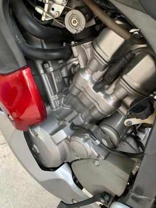 Honda Transalp 700 Negra/Roja