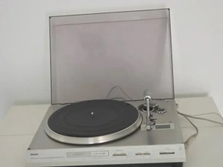 Tocadiscos Philips Quartz PLL Automático