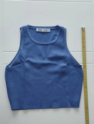Top corto Zara azul, Talla M