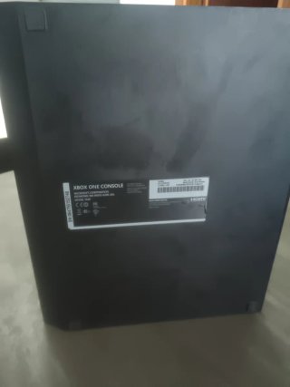Xbox One + Assassin's Creed Valhalla
