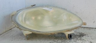 FARO DERECHO SMART COUPE 0.6I TURBO 54 0301088302