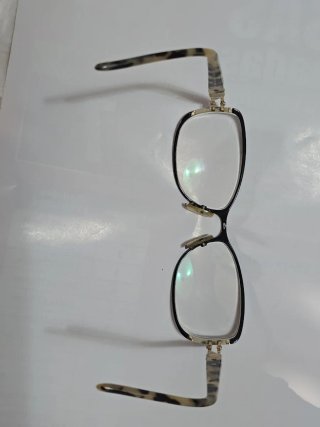 Monturas de lentes Loewe negras y multicolor