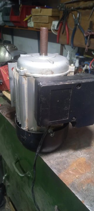 Motor Eléctrico monofasico 220 V 1400 reboluciones