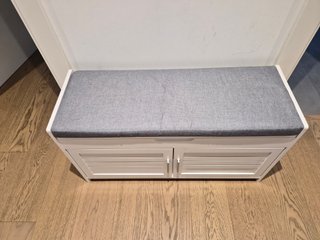 Banco Zapatero con Asiento Gris
