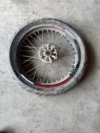 Llantas Supermotard Delantera y Trasera + cubierta