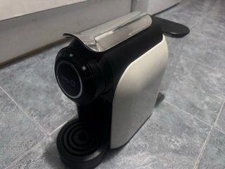 Cafetera Delta Q Cápsulas