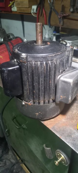 Motor eléctrico monofasico 1 H P 1400 reboluciones