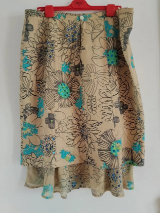 Conjunto falda y blusa estampado floral