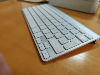 Teclado Apple Inalámbrico Plata/Blanco
