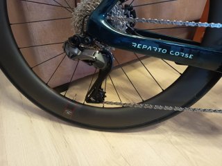 Bianchi Oltre RC 140 TH 001 Zipp o DT SWISS