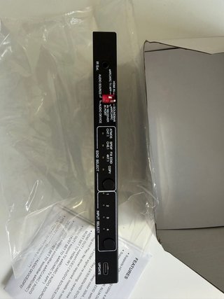 Rezcoo HDMI 2.1 4K 120Hz 4x1 Switch Extractor