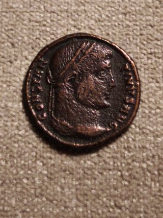 Follis bronce Constantino