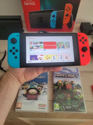 Nintendo Switch como NUEVA + Juegos y Accesorios