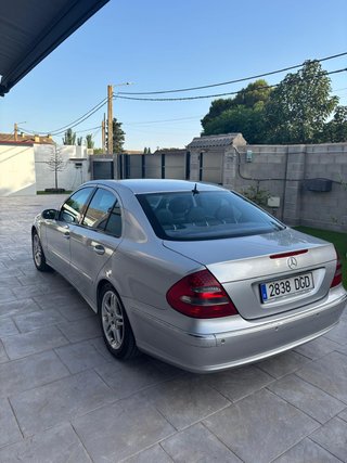 Mercedes-Benz Clase E 2004