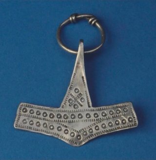 Colgante Mjölnir de Romersdal