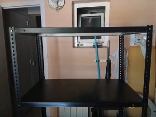 Estantería de metal