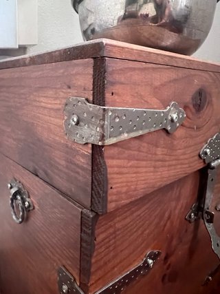 Baúl de madera decorativo y almacenaje