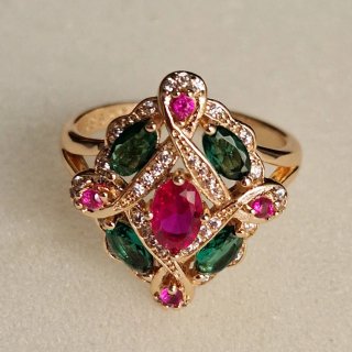 Anello vintage imperiale in oro 14 k