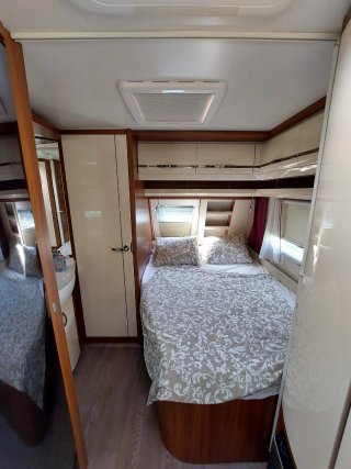 Caravana Hobby 460 UFE Excellent