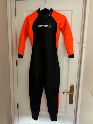 Neopreno Orca Negro y Naranja