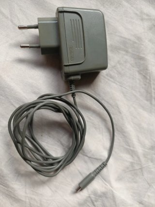 Caricabatterie originale Nintendo DS grigio