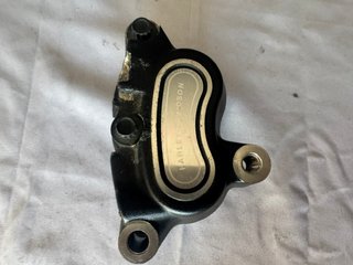 Harley Davidson Pinza freno delantera izquierda
