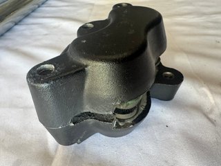 Harley Davidson Pinza freno delantera izquierda