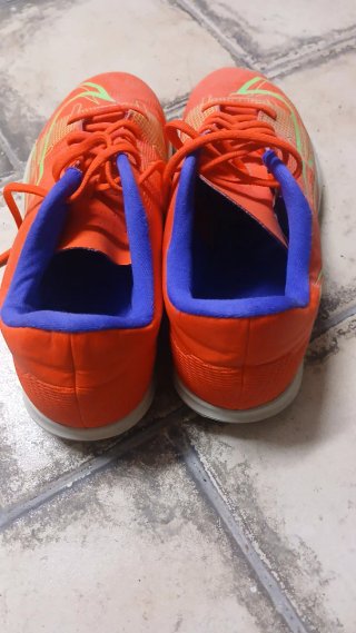 Scarpe sportive Nike arancioni
