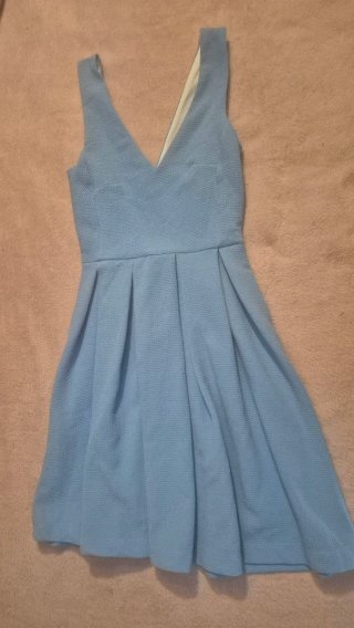 Vestidos a 3 euros unidad