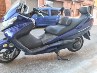 Suzuki Burgman 400 AN 2004