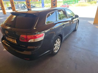 Toyota Avensis 2010