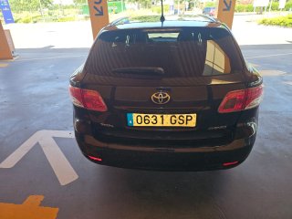 Toyota Avensis 2010
