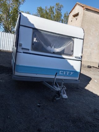 Caravana Burstner City <750kg
