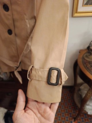 Gabardina Stradivarius Beige
