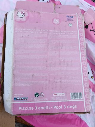 Piscina inflable Hello Kitty para niña