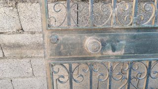 Puerta Hierro Antigua