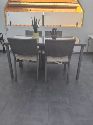 Conjunto Sofá y Mesa Exterior Gris