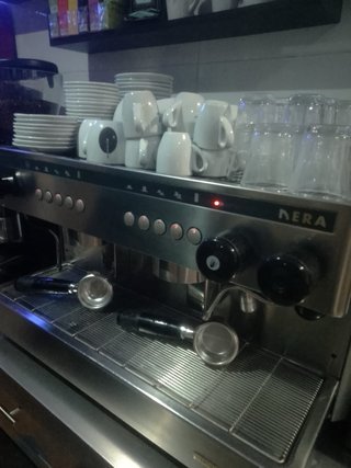 Máquina de café profesional NERA