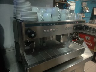Máquina de café profesional NERA