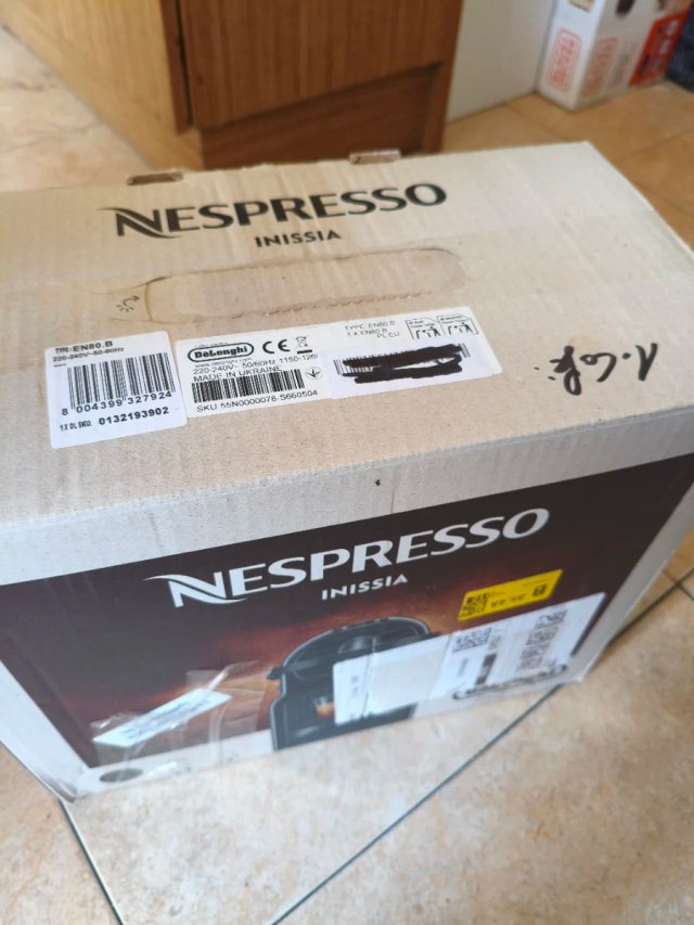 Cafetera DeLonghi Nespresso Inissia Negra
