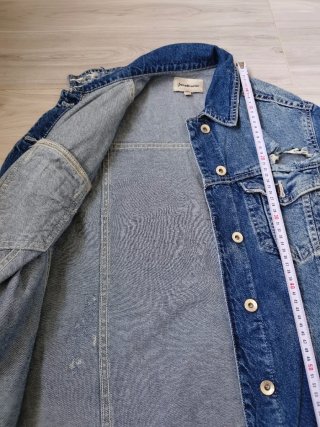 Chaqueta vaquera Stradivarius azul Talla M