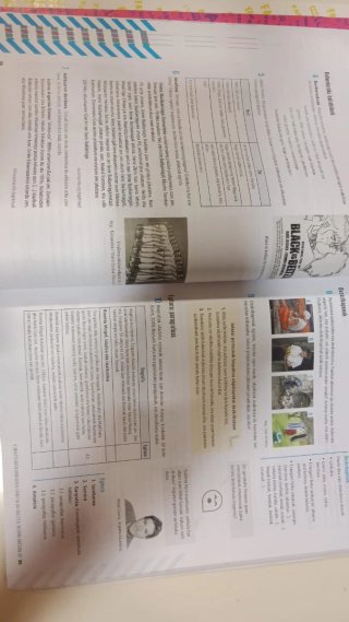 Libros de texto de euskera y biología 3DBH