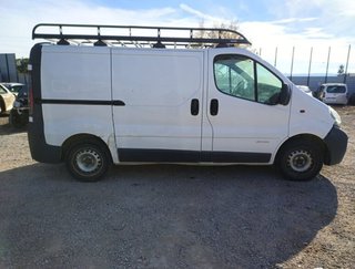 Nissan refuerzo paragolpes primastar (x83) 113597