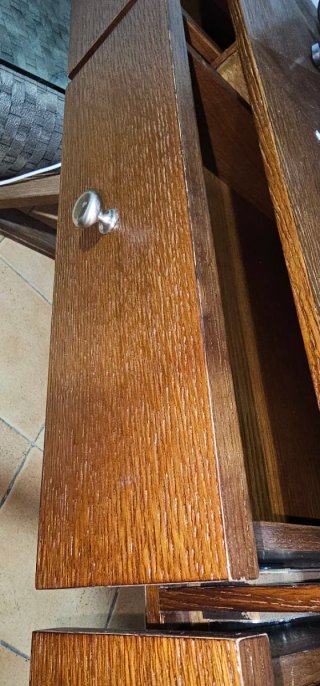 Mueble versátil: Comedor, Escritorio, Consola