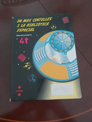 En Max Centelles i la biblioteca espacial. 4t E...