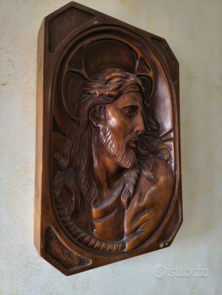 Quadro Cristo intagliato in legno