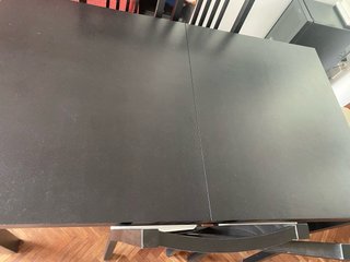 Mesa extensible y 6 sillas comedor Ikea Bjursta