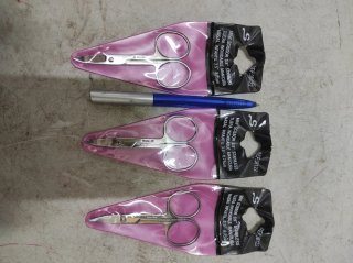 3 tijeras pequeñas
