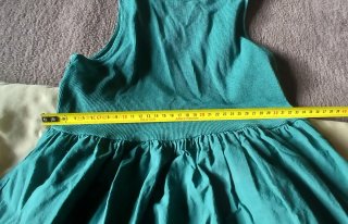 Vestido verde Zara sin mangas talla L